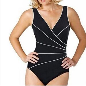 Miraclesuit by Kirkland NWT Womens Contrast Trim Swimwear One-Piece Swimsuit 16
